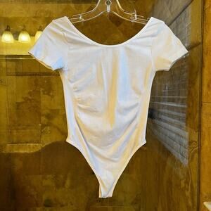 NEW Vesi Star Basic White Bodysuit Thong w Bottom Snaps Ballet Style OSFM NWOT